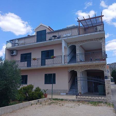 Apartmani Marijana Šibenik Eksteriør bilde